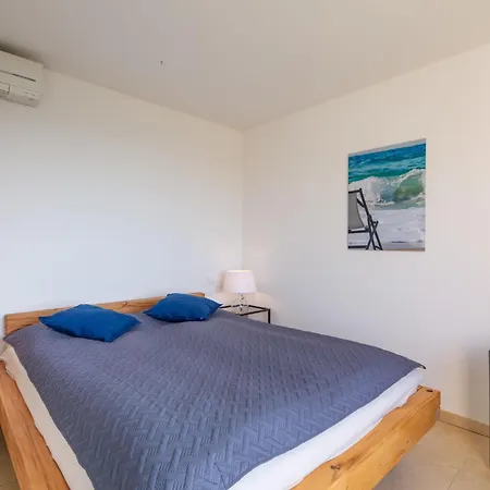 Le By Interhome Lägenhet Sainte-Maxime