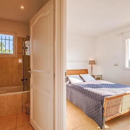 Le By Interhome Lägenhet Sainte-Maxime