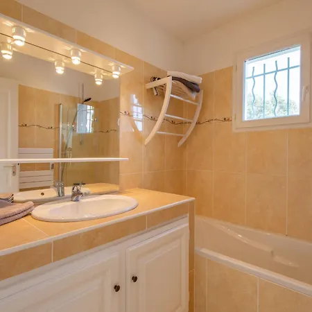 Le By Interhome Сент-Максим