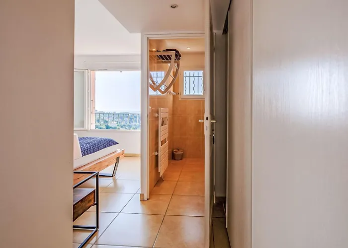Le By Interhome شقة *