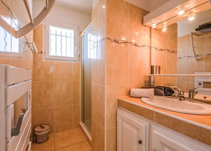 Le By Interhome Сент-Максим